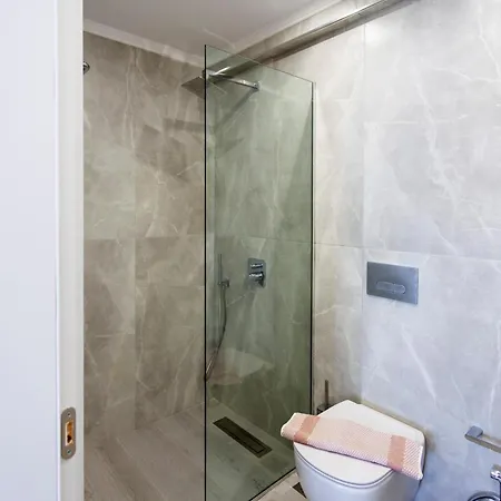 Hotel Ionio Himare